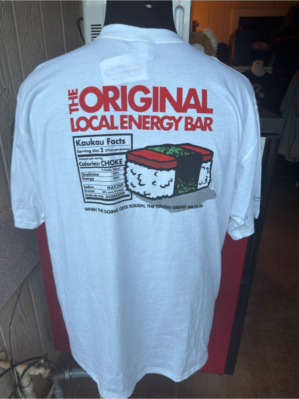 New Crazy Shirts Hawaii Men's L White Short Sleeve Musubi Rice Local Energy Bar